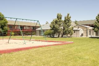Travelodge By Wyndham Ogallala Exterior photo