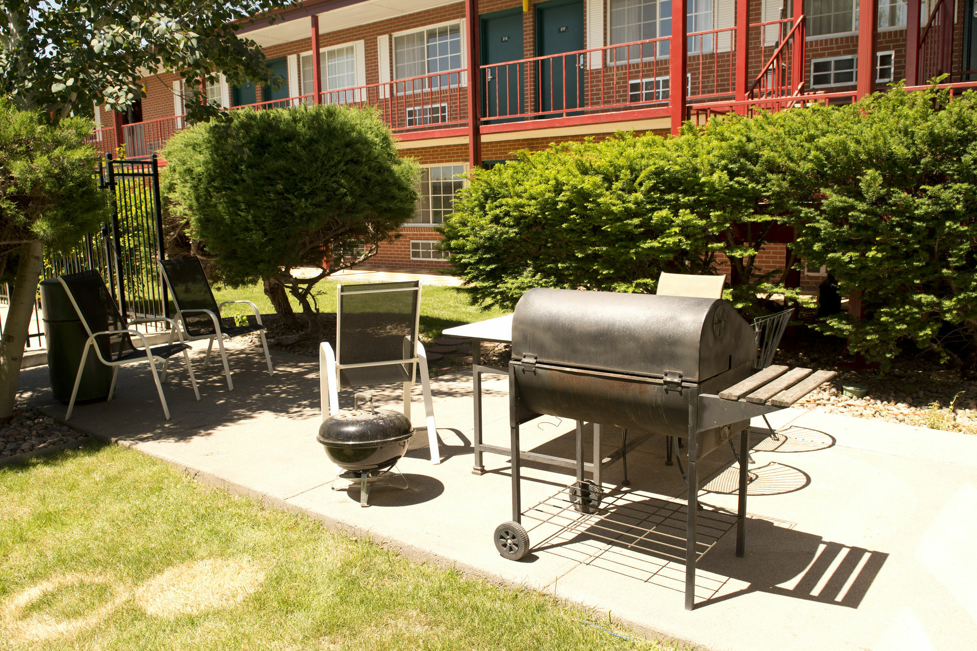 Travelodge By Wyndham Ogallala Exterior photo